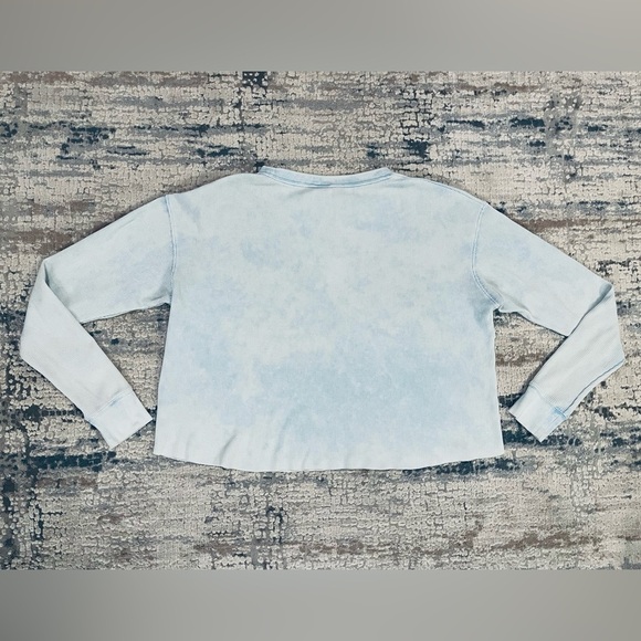 VS PINK | Tie Dye Long Sleeve Waffle Crop Top Size Small - Picture 3 of 4